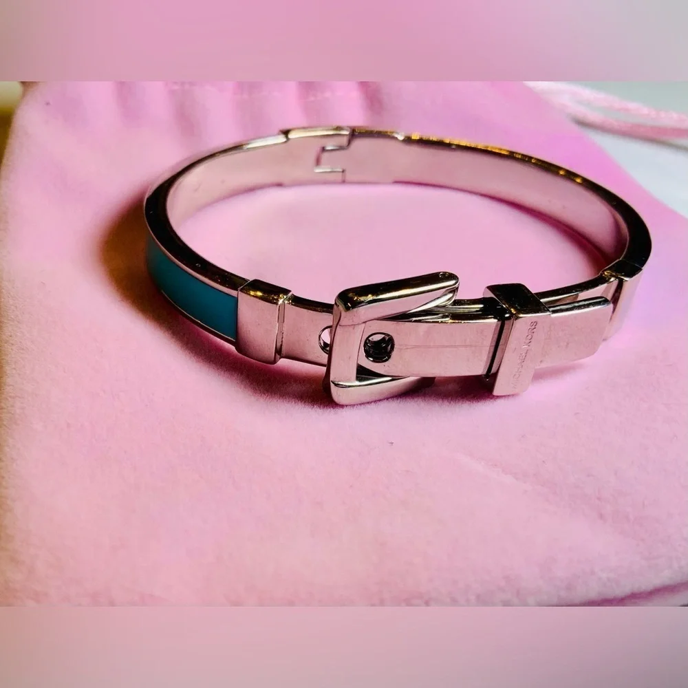 Michael Kors Buckle Bracelet Bangle EUC